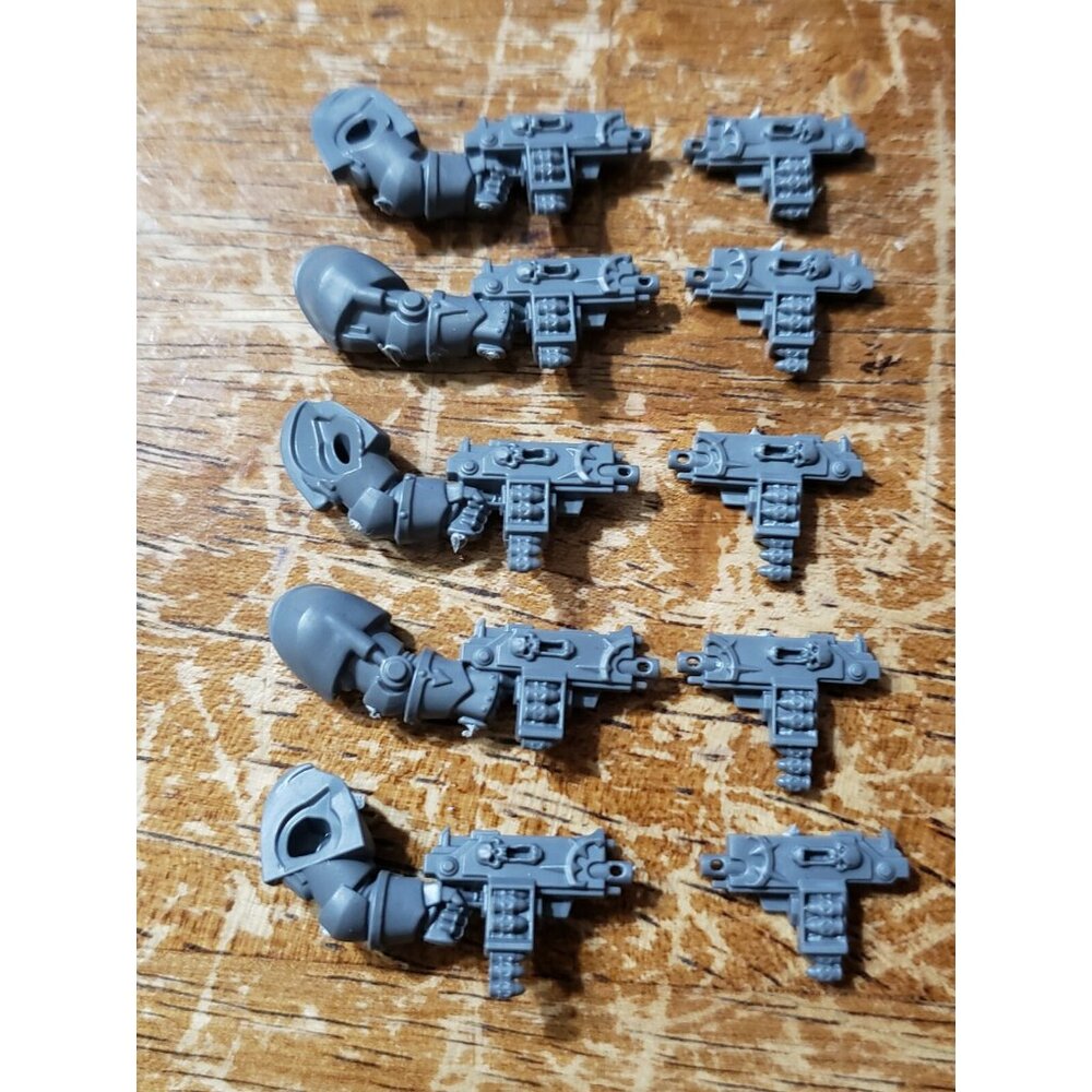 Warhammer 40k Chaos Space Marines Bits Terminator Combi Storm Bolters x5 - Picture 3 of 3